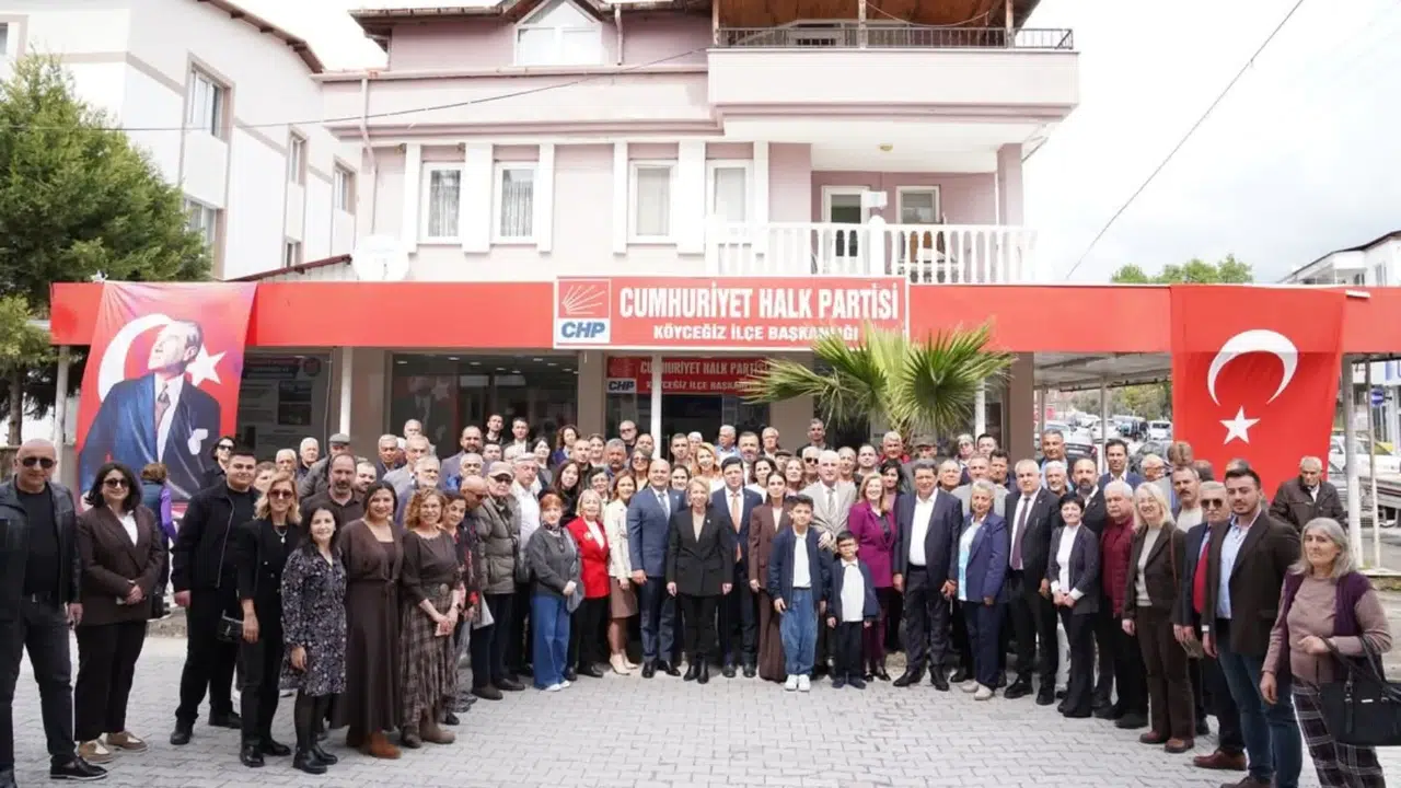 Köyceğiz CHP’de Bayram Buluşması: Dayanışma Mesajı Verildi