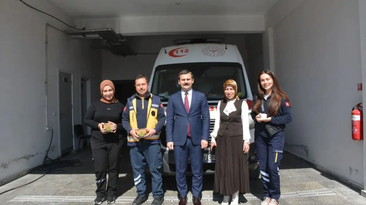 Köyceğiz Kaymakamı Mert Kumcu sağlık çalışanlarını ziyaret etti