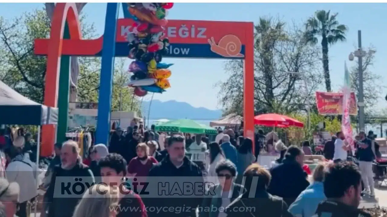 Köyceğiz İkinci El Pazarına Güneşli Havada Yoğun İlgi