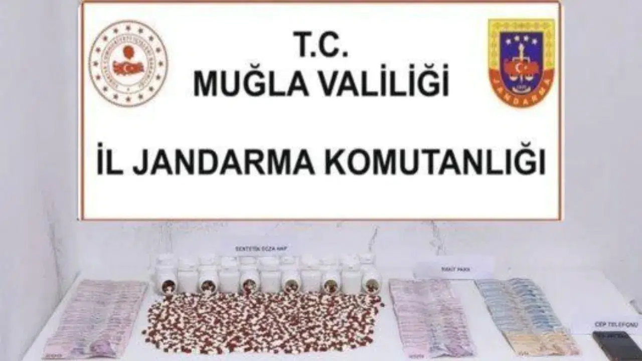 Muğla'da Dev Operasyon: Sokaklardan Binlerce Hap Toplandı!