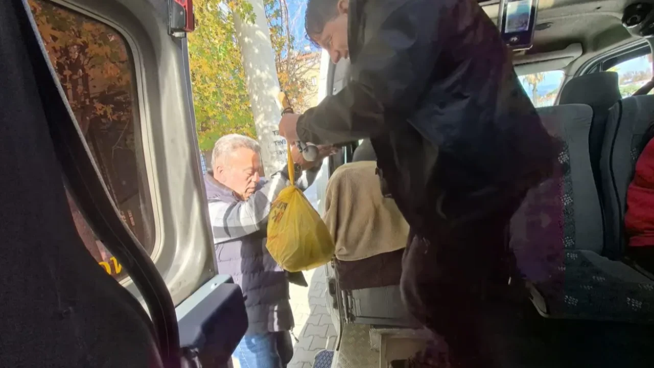 Dalaman’da herkesin takdirini toplamıştı! Örnek şoföre Başkan’dan anlamlı ödül