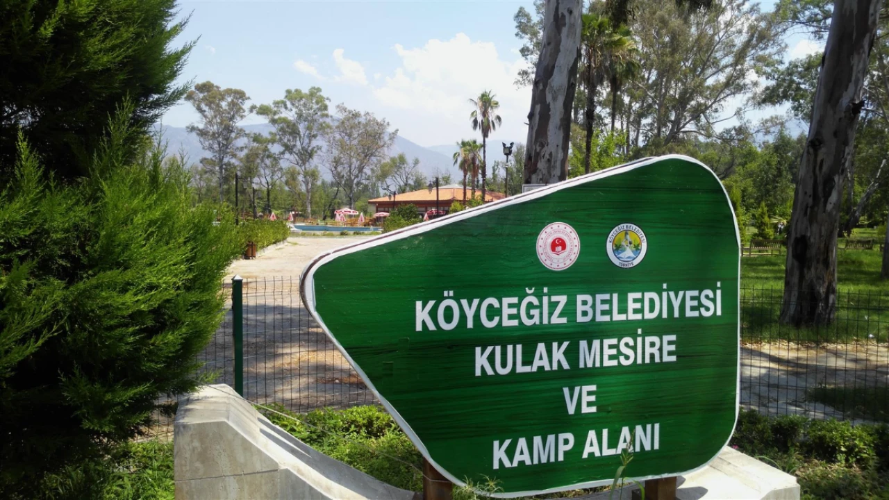 Köyceğiz’de nerede kalınır? 2026’nın en iyi otel ve kamp alanları!