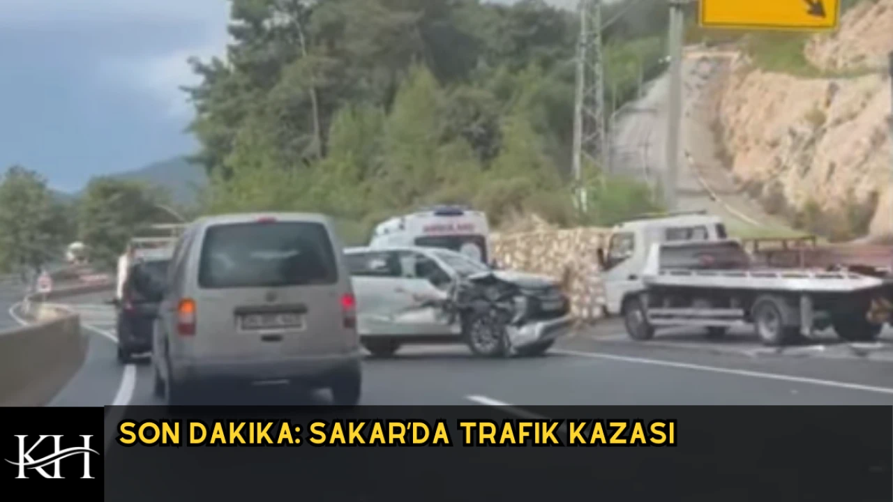 Sakar Geçidi'nde Jeep Tiny House Taşıyan Araca Çarptı