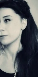 Veliaht Ayşe Kimdir? Ayşegül Ünsal Kaç Yaşında, Aslen Nereli, Boyu Kaç, Hangi Dizilerde ve Filmlerde Rol Aldı?