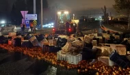 Menteşe Kötekli Kavşağında Portakal Yüklü Tır Devrildi