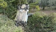 İznik’te Otomobil Zeytinliğe Uçtu! Sakarya Yolunda Takla Atan Araçta 1 Kişi Yaralandı