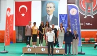 Köyceğiz’de Zafer Bayramı Coşkusu Floor Curling Turnuvasıyla Zirveye Taştı: 21 Takım Kupa İçin Yarıştı