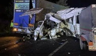 Mersin Tarsus’ta Tarım İşçilerini Taşıyan Minibüs Tıra Çarptı: 3 Ölü, 16 Yaralı