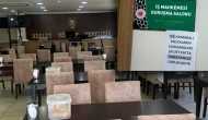 Muğla Adliyesi’nde Şaşırtan Manzara: Soğanlı Salata Eşliğinde Duruşma Yapıldı