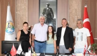 Köyceğiz'in Gururu Elif Oral’dan Türk Devletleri Özel Sporcular Spor Oyunlarında 3 Altın Madalya