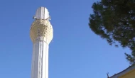Menteşe'de Fırtına Felaketi: Alaattin Yalçın Camisi Minarenin Külahı Uçtu, Çatılar ve Ağaçlar Devrildi