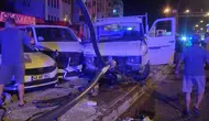 Yatağan Trafik Kazası: Atatürk Bulvarı'nda Araç Direğe Çarptı