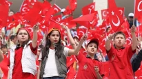 23 Nisan Resmi Tatil, Peki 24 Nisan’da Okullar Açık mı? İşte 2025 Tatil Takvimi Detayları
