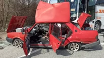 Bilecik Bozüyük'te Otomobil ile Yolcu Otobüsü Çarpıştı: 1 Ölü, 1 Yaralı