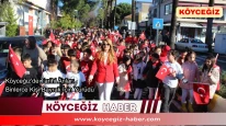Köyceğiz’de Dev Yürüyüş : 1800 Kişi Bayrakla Gövde Gösterisi yaptı