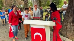 Fethiye’de Talha Yılmaz’dan Cumhuriyet Bayramı’nda Yürekleri Isıtan Şiir