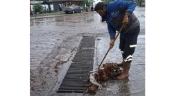 Köyceğiz’de Sel Sonrası Müdahale: Belediye Ekipleri 3 Mahallede Sahada