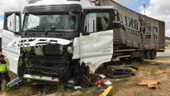 Çekmeköy Hüseyinli gişelerde TIR dehşeti: Jandarma aracına çarptı, 5 kişi yaralandı