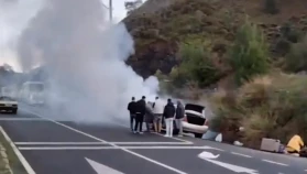 Ortaca Hastane Girişinde Araç Seyir Halinde Alev Aldı!