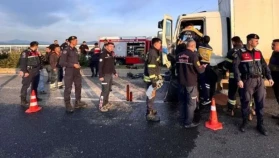 Bodrum–Milas Yolunda Sıkışmalı Kaza: İki Kişi Kurtarıldı