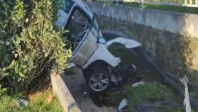 Menteşe’de Dere Yatağına Düşen Araçta 2 Kişi Yaralandı