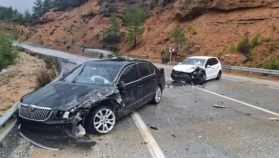 Seydikemer Bayır Mahallesi Trafik Kazası: 5 Yaralı Son Dakika