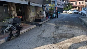Köyceğiz Gülpınar'da yol ayıbı! Aydınalay Sokak aylardır parke taşı bekliyor
