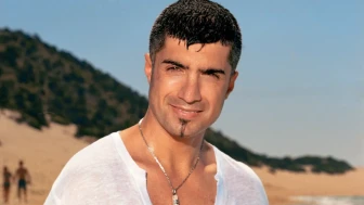 Özcan Deniz Kimdir? Kaç Yaşında, Nereli, Boyu Kaç cm, Hangi Dizilerde ve Filmlerde Rol Aldı?