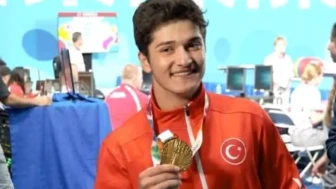 Muhammed Furkan Özbek Dünya Şampiyonu Oldu