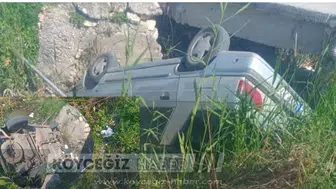 Seydikemer'de Trafik Kazası: Otomobil Kanala Düştü