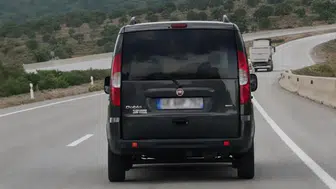 Evinin Önünde Park Halindeki Otomobil Çalındı