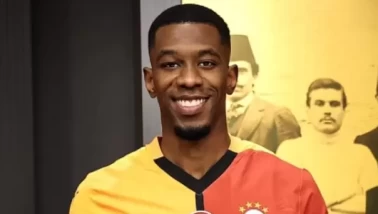 1 Aydan Fazla Süredir Forma yüzü Görmedi! Yeni transfer Carlos Cuesta Neden Oynamıyor? Sakat mı?