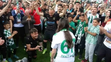 Muğlaspor Futbolcusu Furkan Demir'den Sürpriz Evlilik Teklifi!
