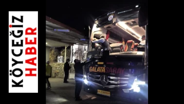 Galatasaray Takım Otobüsü Fethiye’de Kaza Yaptı