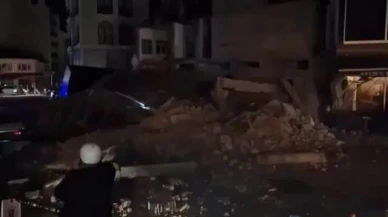 Balıkesir Sındırgı’da 6.1 Büyüklüğünde Deprem: 3 Bina Yıkıldı, Arama Çalışmaları Sürüyor
