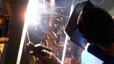 Metal Teknolojisi Mezunları Kapış Kapış! İş Teklifleri Mezun Olmadan Geliyor: Yurt Dışı Talebi Zirvede