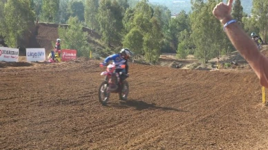 Fethiye’de 7 Yıl Sonra Motokros Coşkusu: 120 Sporcu Toprak Pistte Yarıştı