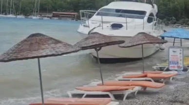 Akbük’te Yat Karaya Oturdu: Kuvvetli Lodos Etkili Oldu