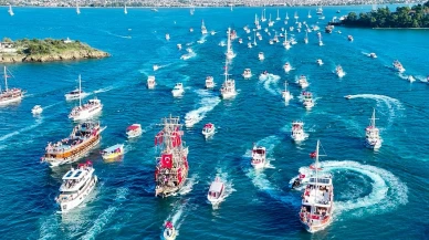 Fethiye’de Cumhuriyetimizin 102. Yılı Deniz Kortejiyle Kutlandı! Teknelerle Coşkulu 29 Ekim Etkinliği
