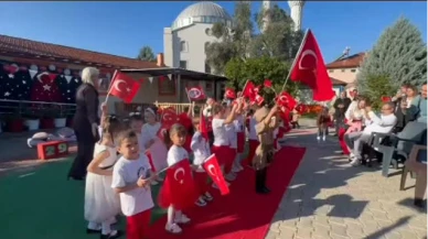 Köyceğiz Beyobası Anaokulu’nda 29 Ekim Coşkusu: Minikler Cumhuriyet İçin Yürüdü