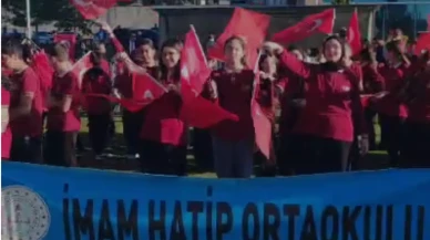 Köyceğiz İmam Hatip Ortaokulu’nda Cumhuriyet Coşkusu! Öğrenciler Bayramı Şiirlerle ve Marşlarla Kutladı