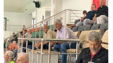 Köyceğiz’de Adventure Erkekler Süper Ligi Heyecanı: Başkan Ali Erdoğan Tribünde Takımına Destek Verdi