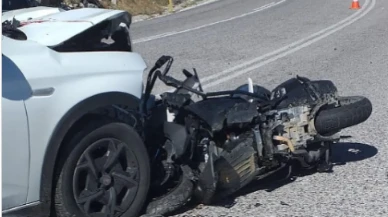 Seydikemer Karabel’de Otomobil ile Motosiklet Çarpıştı: Kasım Gürkan Hayatını Kaybetti