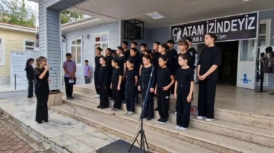 Köyceğiz Pınar İlkokulu-Ortaokulu’nda 10 Kasım Korosu: “Yiğidim Aslanım Burda Yatıyor” Türküsüyle Atatürk’e Vefa