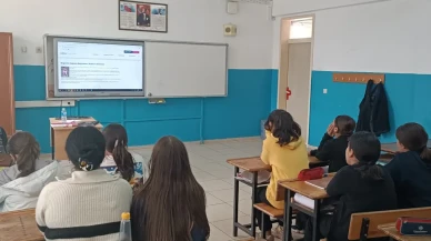 Köyceğiz İlk-Ortaokulu’nda Ergenlik Dönemi Eğitimi: 7 ve 8. Sınıflara Bilgilendirme Yapıldı