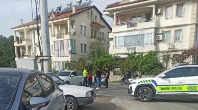 Fethiye Nizamettin Aka Caddesi’nde Trafik Kazası: Otomobil ve Motosiklet Çarpıştı