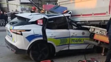 Son Dakika: Polis Aracı TIR’a Çarptı: 1 Şehit, 1 Polis Ağır Yaralı