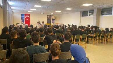 Köyceğiz Fen Lisesi’nde Havacılık Buluşması: IFTC’den Pilotluk ve Simülatör Eğitimi Anlatıldı