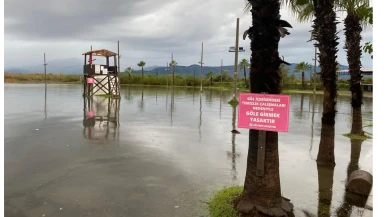 Köyceğiz Gölü Taştı: Sahil ve Delta Plajı Sular Altında