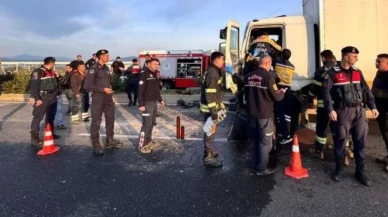 Bodrum–Milas Yolunda Sıkışmalı Kaza: İki Kişi Kurtarıldı